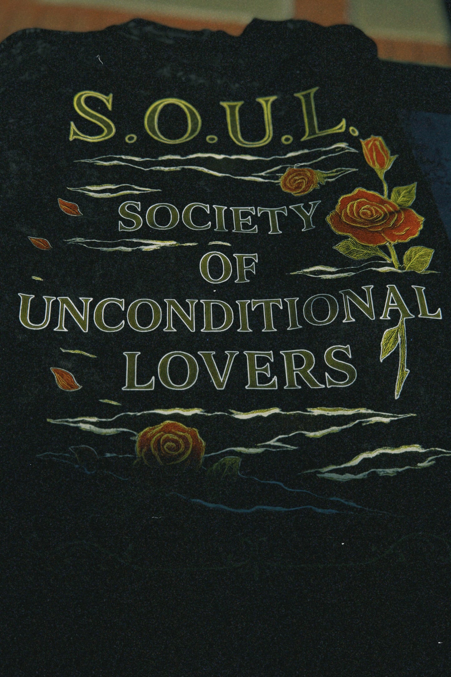 TEE 001