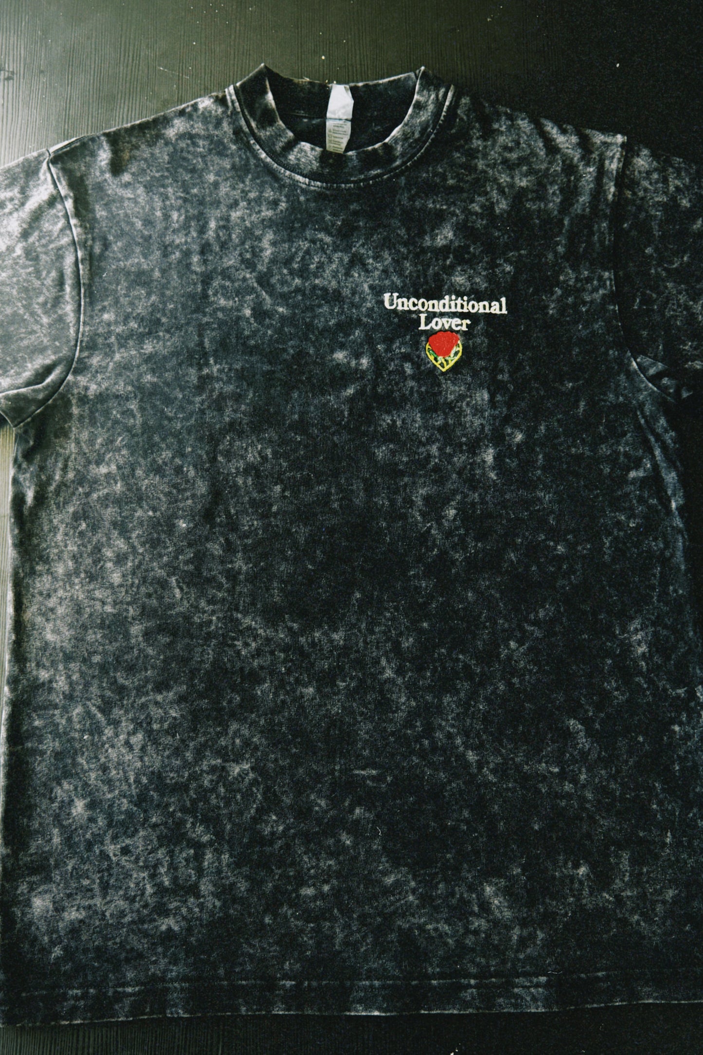 TEE 001